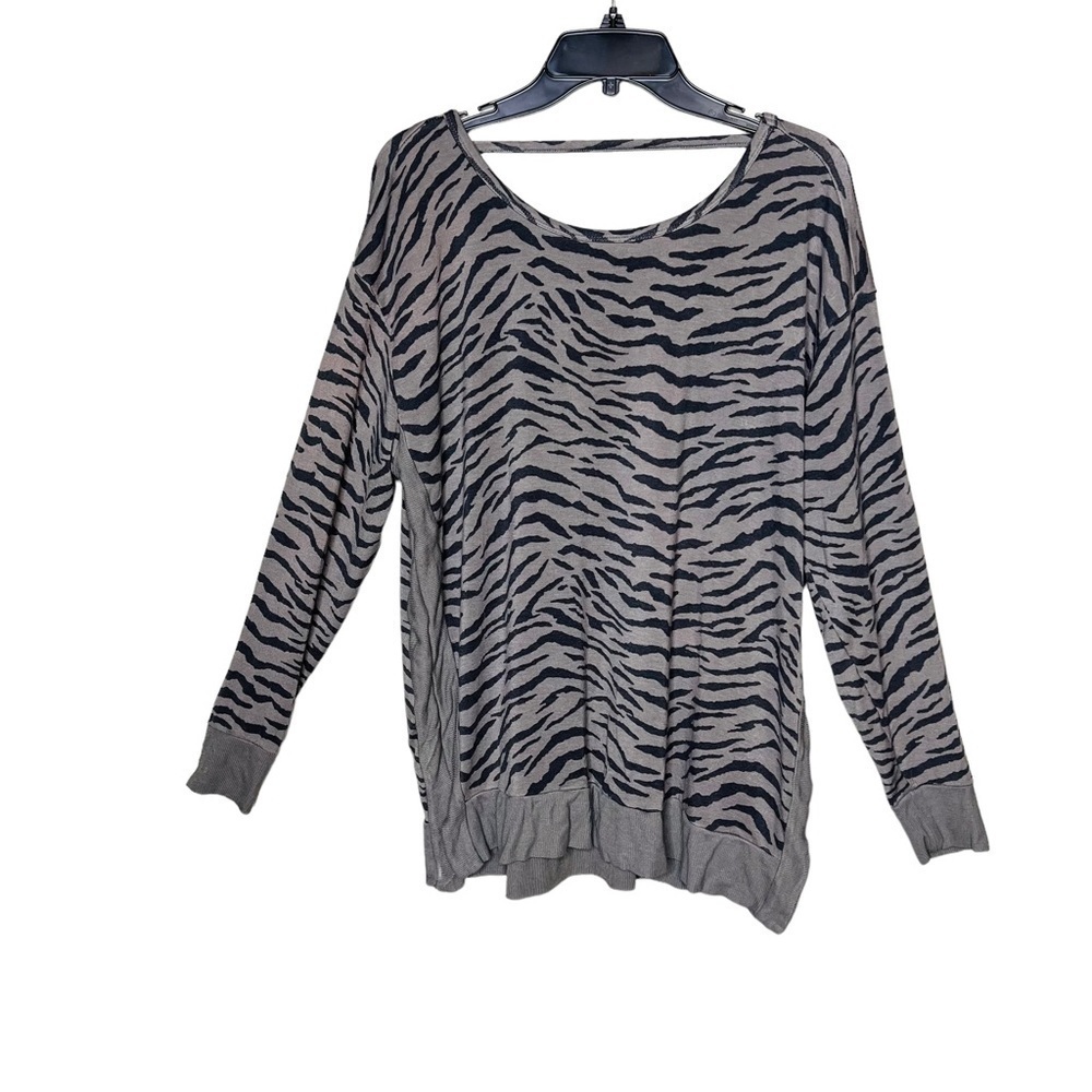 All Worthy by Hunter McGrady Soft Casual Top